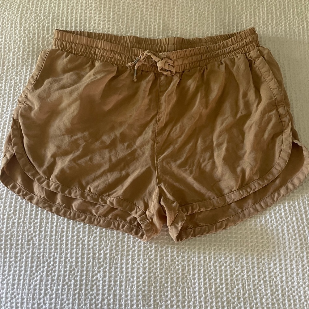 Love Tree Casual Drawstring Khaki Short - size L